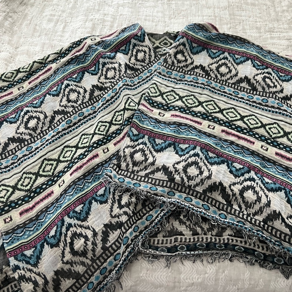 Express Blue and Pink Geometric Knit Fabric